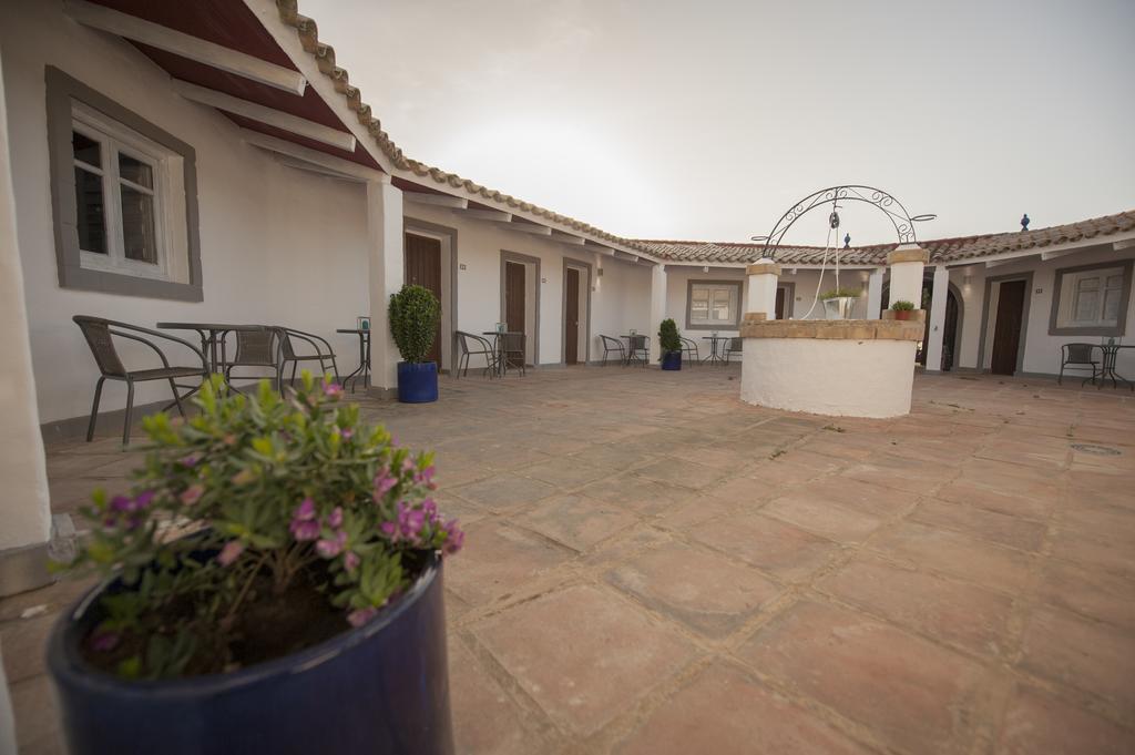 Amarna Conil Hostal Conil De La Frontera Exterior foto