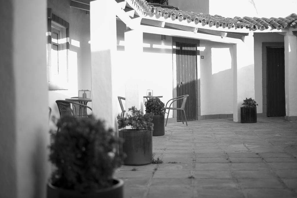 Amarna Conil Hostal Conil De La Frontera Exterior foto